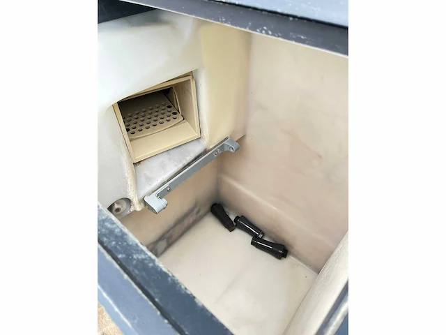 Scotsman - acm 225 ws-e 230/50/1 - ijsblokjesmachine - afbeelding 7 van  10