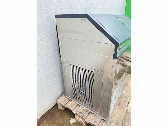Scotsman - acm 225 ws-e 230/50/1 - ijsblokjesmachine - afbeelding 9 van  10
