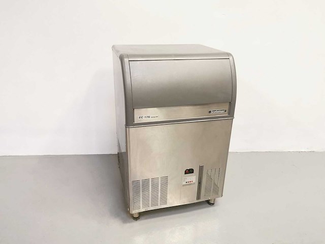 Scotsman - ec176 easy fit - ice cube machine - afbeelding 1 van  2