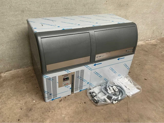 Scotsman - ecm 206 - ijsblokjesmachine - afbeelding 1 van  6