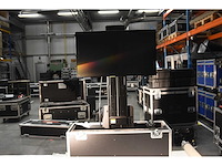 Screenlift incl flightcase + 42 inch panasonic lcd - various video equipment - afbeelding 1 van  1