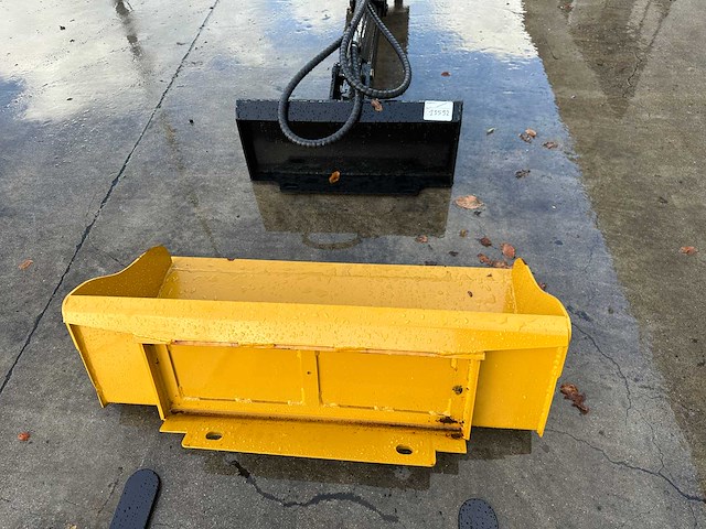 Sd lanch - 2025 - sdll30 - rupsschranklader incl toebehoren. - afbeelding 8 van  27