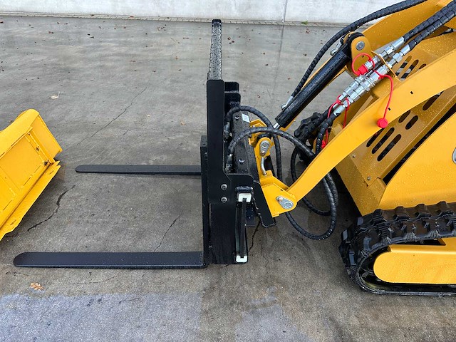 Sd lanch - 2025 - sdll30 - rupsschranklader incl toebehoren. - afbeelding 11 van  27