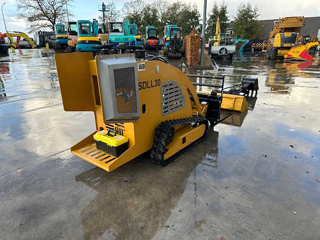 Sd lanch - 2025 - sdll30 - rupsschranklader incl toebehoren. - afbeelding 23 van  27