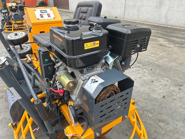 Sdlool - 2025 - 80r - cementvlinder - afbeelding 12 van  16