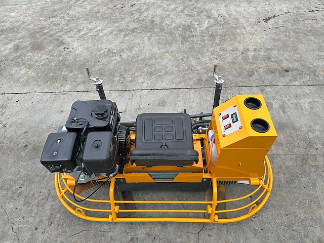 Sdlool - 2025 - 80r - cementvlinder - afbeelding 15 van  16