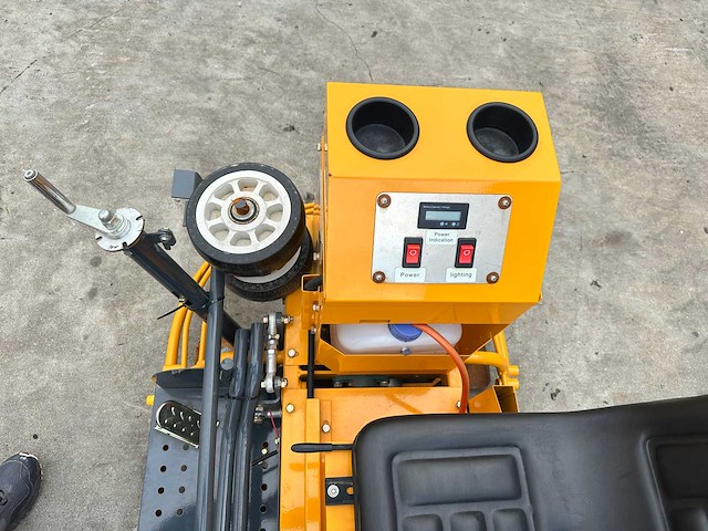 Sdlool - 2025 - 80r - cementvlinder - afbeelding 17 van  17