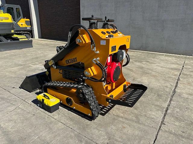 Sdlool - 2026 - 360td - mini - rupsschranklader - afbeelding 22 van  29