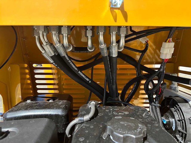 Sdlool - 2026 - sl1200 - rupsdumper - afbeelding 2 van  20