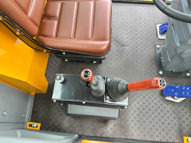 Sdlool - 2026 - sl35 - ruw-terreinheftruck - afbeelding 33 van  53