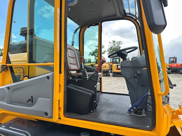 Sdlool - 2026 - sl35 - ruw-terreinheftruck - afbeelding 24 van  39