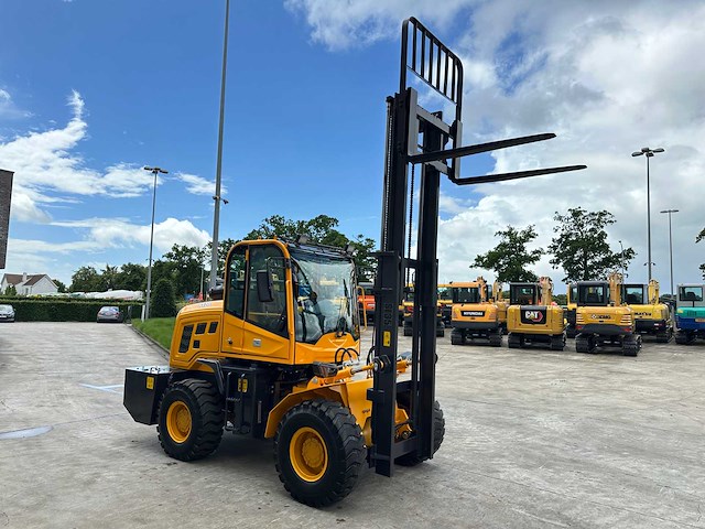 Sdlool - 2026 - sl35 - ruw-terreinheftruck - afbeelding 32 van  39