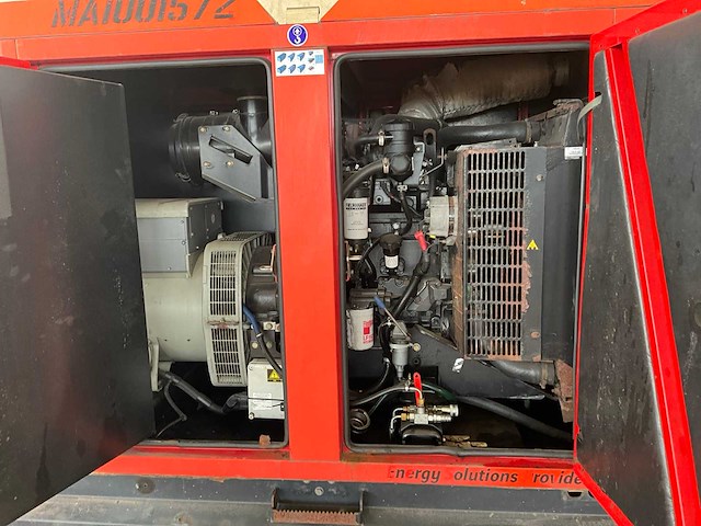 Sdmo - r110 - power generator - 2014 - afbeelding 13 van  13
