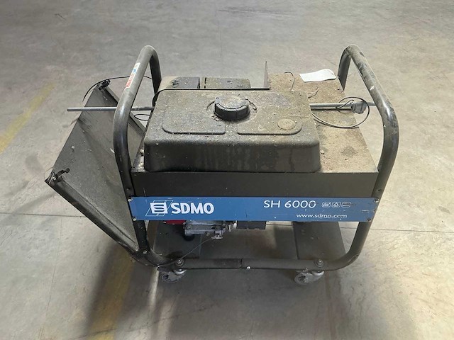 Sdmo (honda) sh 6000 noodstroomaggregaat - generator - afbeelding 3 van  7