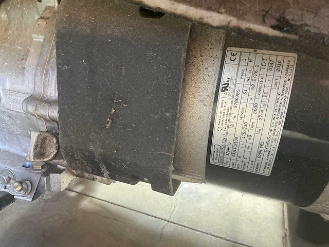 Sdmo (honda) sh 6000 noodstroomaggregaat - generator - afbeelding 6 van  7