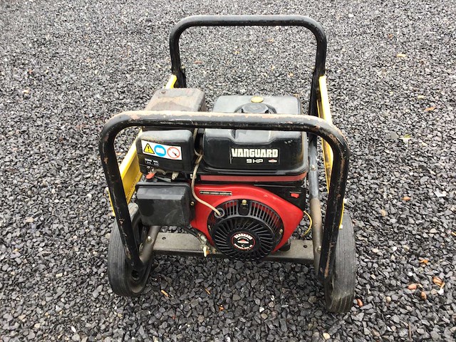 Sdmo lx4000 noodgeneratorset - afbeelding 7 van  7