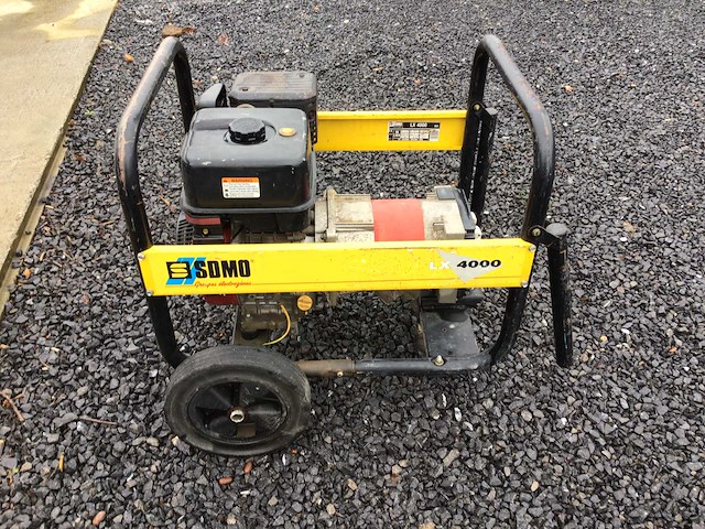 Sdmo lx4000 noodgeneratorset - afbeelding 1 van  7