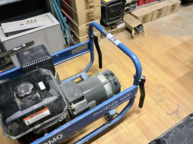 Sdmo phoenix 4200 stroomgenerator - afbeelding 2 van  6