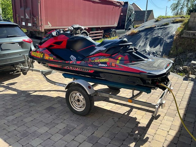 Seadoo rxp 260 rs jetski + aanhanger - afbeelding 10 van  17