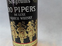 Seagram's 100 pipers de luxe scotch whisky - afbeelding 4 van  6