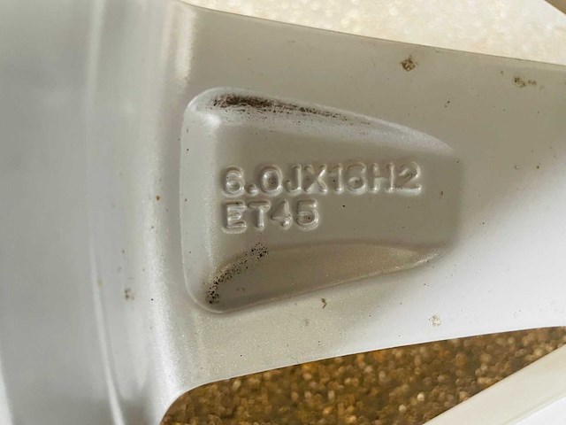 Seat - velg - afbeelding 3 van  13