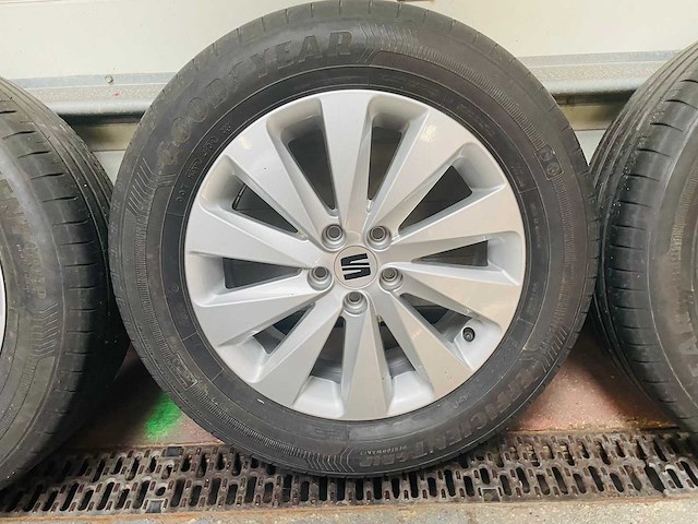 Seat - velg - afbeelding 7 van  13