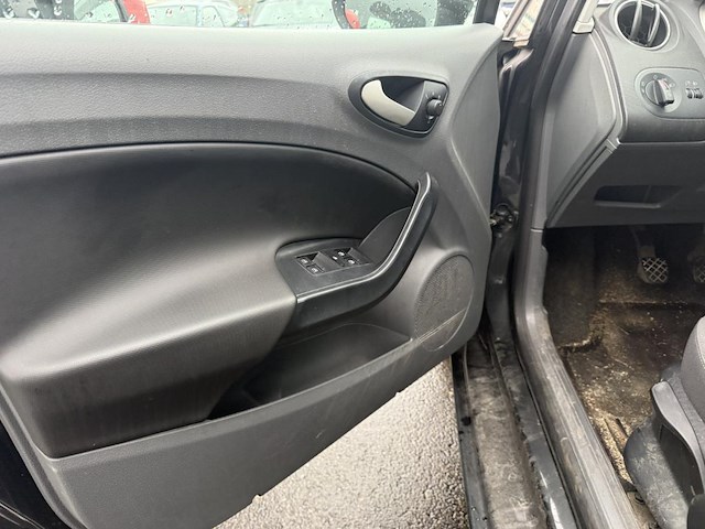 Seat ibiza 5p/d 1.2 cr tdi style dpf, 2010 - afbeelding 26 van  29