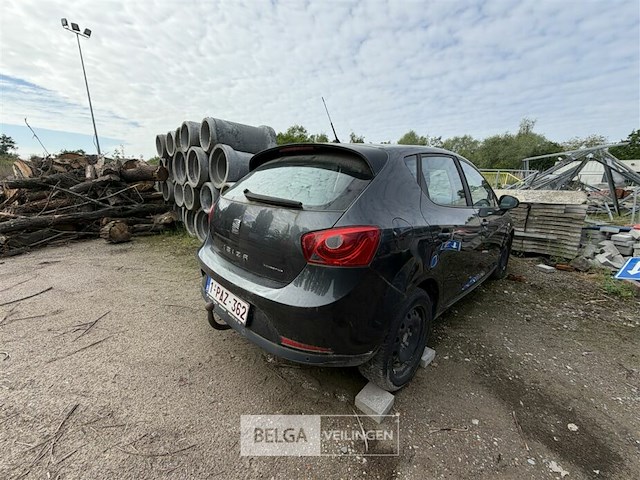 Seat ibiza personenwagen. enkel voor vergunninghouders en erkende centra voor verschrotting - afbeelding 10 van  13