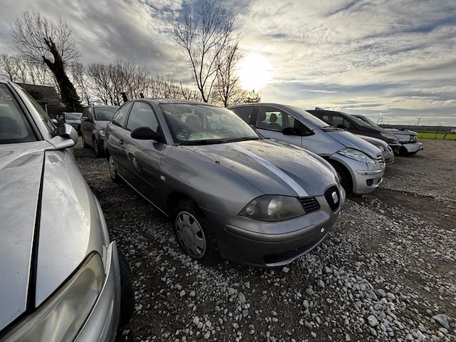 Seat ibiza - afbeelding 3 van  8