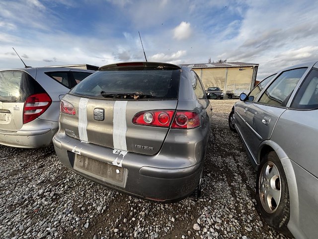 Seat ibiza - afbeelding 4 van  8