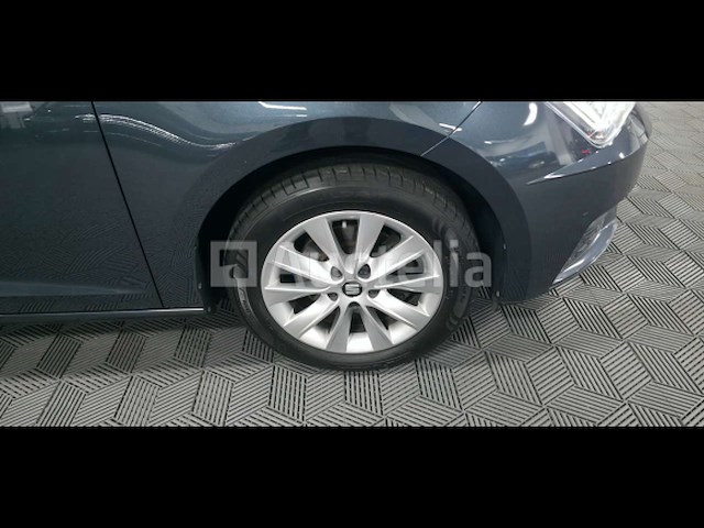 Seat leon sports tourer * nieuw model * 2.0 tdi * automaat - afbeelding 2 van  35