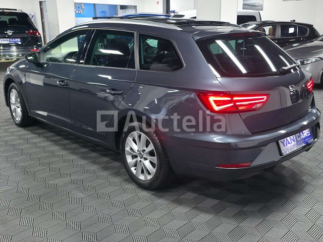 Seat leon sports tourer * nieuw model * 2.0 tdi * automaat - afbeelding 32 van  35