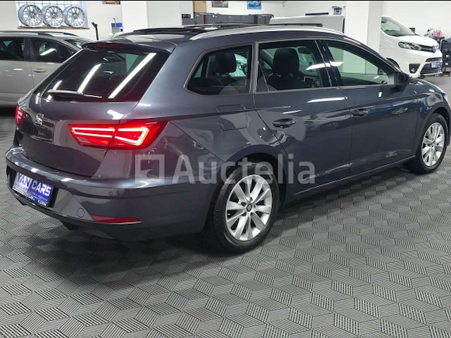 Seat leon sports tourer * nieuw model * 2.0 tdi * automaat - afbeelding 34 van  35