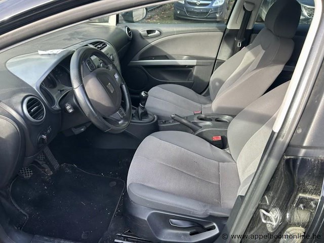 Seat leon, vsszzz1pzbr031824, 1e insch 24/02/2011, 86149km, 77kw, 1598cm³, diesel, manueel, hatchback, euro 5, mtm 1720kg, tarra 1207kg, 2 sleutels, keuring tot 20/05/2026, inschrijvingsbewijs deel i en ii en gelijkvormigheidsattest - afbeelding 2 van  20