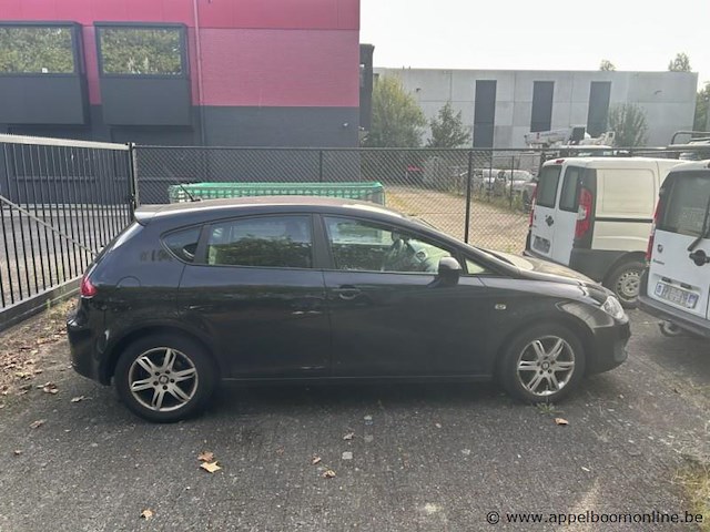 Seat leon, vsszzz1pzbr031824, 1e insch 24/02/2011, 86149km, 77kw, 1598cm³, diesel, manueel, hatchback, euro 5, mtm 1720kg, tarra 1207kg, 2 sleutels, keuring tot 20/05/2026, inschrijvingsbewijs deel i en ii en gelijkvormigheidsattest - afbeelding 15 van  20