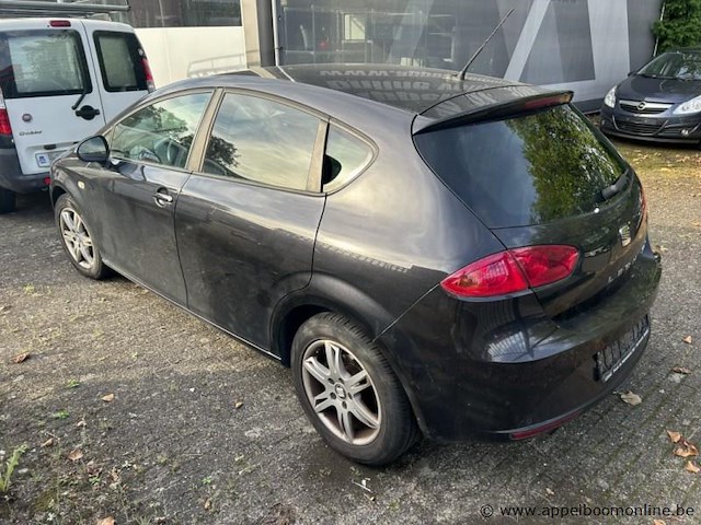 Seat leon, vsszzz1pzbr031824, 1e insch 24/02/2011, 86149km, 77kw, 1598cm³, diesel, manueel, hatchback, euro 5, mtm 1720kg, tarra 1207kg, 2 sleutels, keuring tot 20/05/2026, inschrijvingsbewijs deel i en ii en gelijkvormigheidsattest - afbeelding 18 van  20