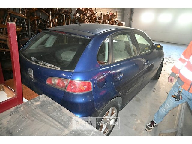 Seat personenwagen enkel voor vergunninghouders en erkende centra voor verschroting. - afbeelding 4 van  8