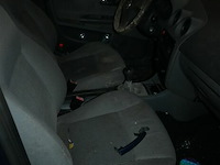 Seat personenwagen enkel voor vergunninghouders en erkende centra voor verschroting. - afbeelding 6 van  8