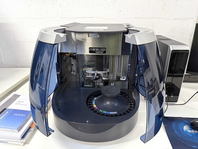 Sebia automated mnicap with desktop/monitor (pfz8) - afbeelding 1 van  2