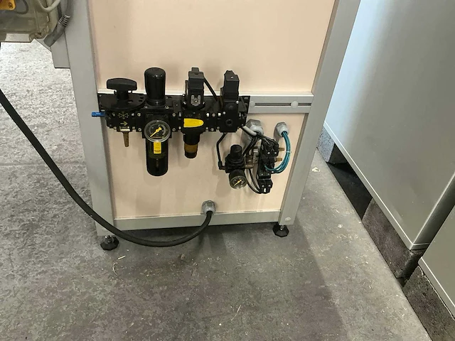Seco en epb induflex 5 zfm04 in inductie krimp-apparaat - afbeelding 2 van  11