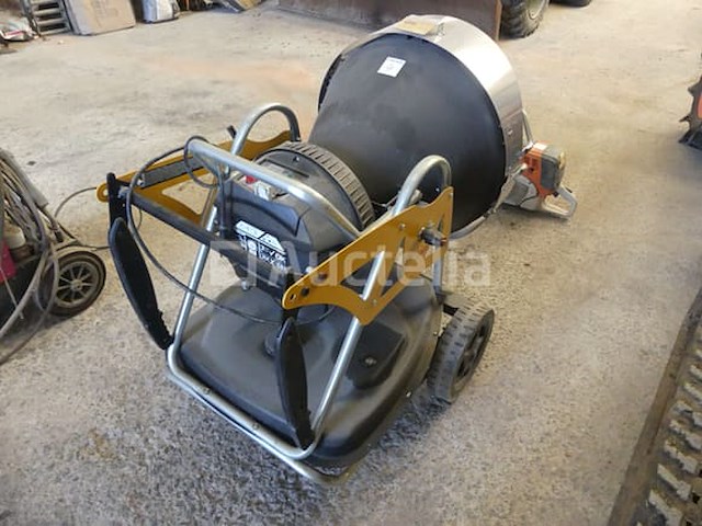 Secomat flam r oliegestookte heteluchtpistool - afbeelding 1 van  5