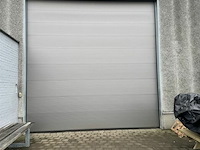 Sectionale garagepoort b500 cm - afbeelding 2 van  5