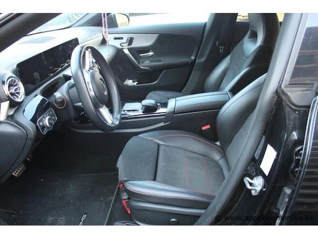 Sedan mercedes-benz, cla 250e, w1k1183861n152469, 1e insch 28/08/2020, 1332cm³, 118kw, benzine + elekt, euro 6d, kilometerstand vlgs laatste keuring 153 866km, kentekenbewijs deel i, ongeldige keuring - afbeelding 10 van  15