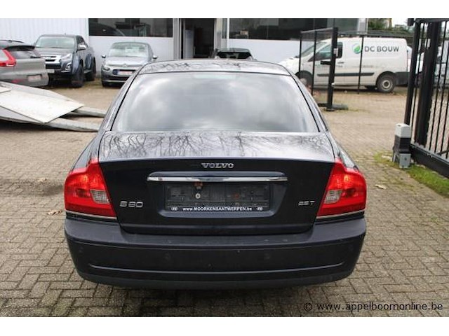 Sedan volvo, s80, yv1ts595951403289, 1e insch 06/01/2005, 2521 cm³, 154kw, lpg + benzine, 366250km, kentekenbewijs deel i, ongeldige keuren - afbeelding 5 van  17