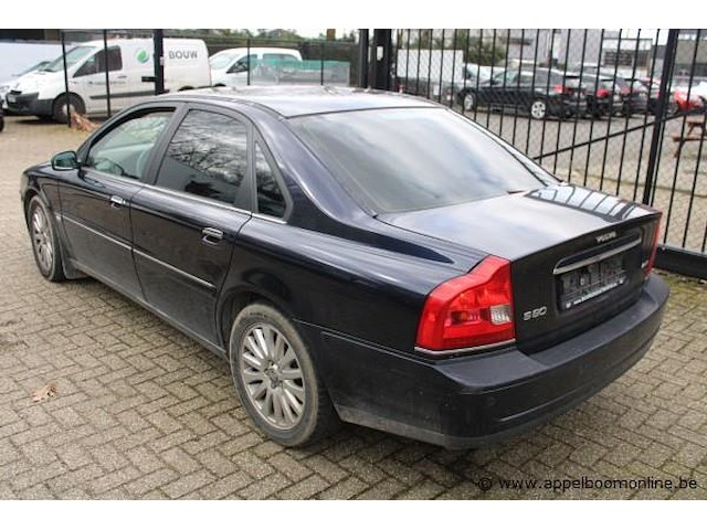 Sedan volvo, s80, yv1ts595951403289, 1e insch 06/01/2005, 2521 cm³, 154kw, lpg + benzine, 366250km, kentekenbewijs deel i, ongeldige keuren - afbeelding 6 van  17