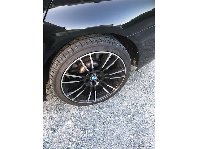 Sedan - afbeelding 14 van  33