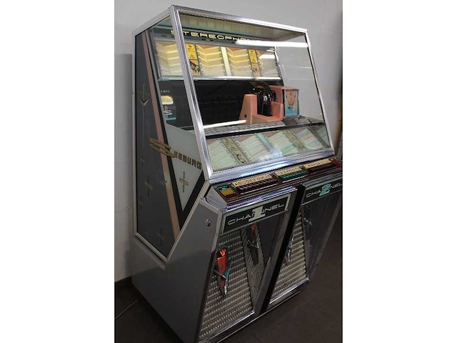 Seeburg - 222 channel - jukebox - afbeelding 5 van  10