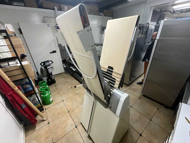 Seewer ag syn 503 walsmolen bakkerijmachines - afbeelding 13 van  16
