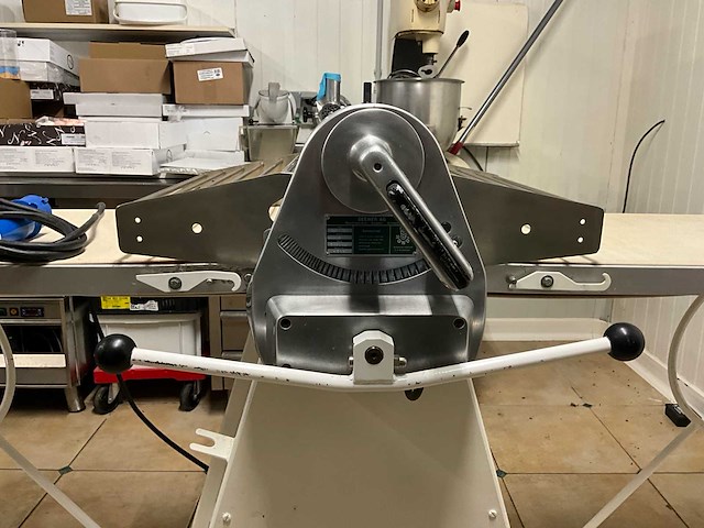 Seewer ag syn 503 walsmolen bakkerijmachines - afbeelding 3 van  16