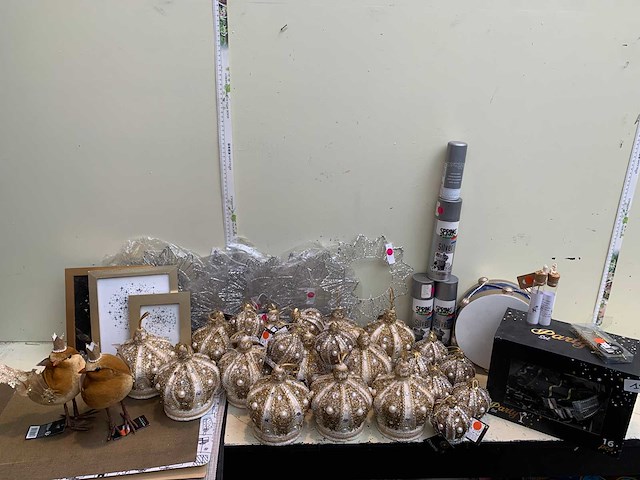 Seizoensartikelen - afbeelding 1 van  4